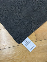 Load image into Gallery viewer, Ceekliybear car carpet, Carpeting for vehicles, main passenger rear carpet, universal model breathable non-slip car carpet