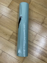 Load image into Gallery viewer, Ceekliybear Yoga mats, professional yoga mats, non-slip grip environmentally friendly non-toxic soundproof shock-absorbing fitness mat, indoor fitness mats