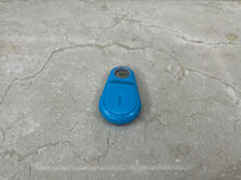 Load image into Gallery viewer, midlocater cell phone smart bluetooth anti-loss device, find anti-loss alarm, bluetooth positioning reminder anti-loss device