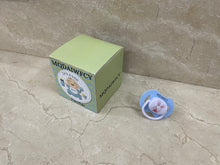 Load image into Gallery viewer, MQDAIWFCY Pacifier, Newborn Baby Pacifier, Super Soft Anti-flatulence Pacifier 0-3-6 Months+
