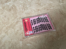 Load image into Gallery viewer, QBPPSSRY Clear Fox Tie False Eyelashes, Natural Simulation Manga Eyelashes, Sagging Enchanting Style Eyelashes, Thick Eyelashes