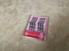 Load image into Gallery viewer, QBPPSSRY Clear Fox Tie False Eyelashes, Natural Simulation Manga Eyelashes, Sagging Enchanting Style Eyelashes, Thick Eyelashes