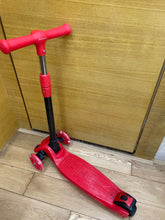 Load image into Gallery viewer, Shampoer Scooter,2-9 years old kids scooter,paddle board balance scooter scooter