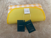 Load image into Gallery viewer, NIWEIYILG Picnic blankets, moisture-proof cushion, thickened outdoor picnic camping beach tent floor cushion, spring tour cushion, waterproof picnic mat