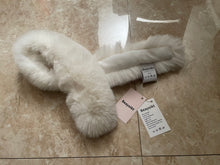 Load image into Gallery viewer, Beayoikt scarf, white plush scarf, chambray scarf, wear with accessorized fox fur collar, warm scarf