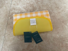 Load image into Gallery viewer, NIWEIYILG Picnic blankets, moisture-proof cushion, thickened outdoor picnic camping beach tent floor cushion, spring tour cushion, waterproof picnic mat