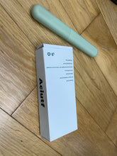 Load image into Gallery viewer, Aciutf portable toothbrush case,toothbrush protector,toothbrush organizer with lid,toothbrush tube