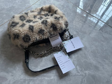 Load image into Gallery viewer, Wolizandi Plush Cute Shoulder Crossbody Bag, Tote and Crossbody Bags, Leopard Print Fashion Bags
