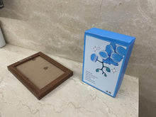 Load image into Gallery viewer, Mourumg Picture Frame, Tabletop Wall Mounted Picture Frame, High-end Red Picture Frame
