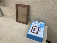 Load image into Gallery viewer, Mourumg Picture Frame, Tabletop Wall Mounted Picture Frame, High-end Red Picture Frame
