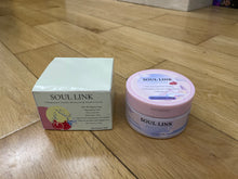 Load image into Gallery viewer, SOUL LINK Body scrub, pomegranate seed body scrub 200g, full body exfoliation, nourishing moisturizing hydrating scrub
