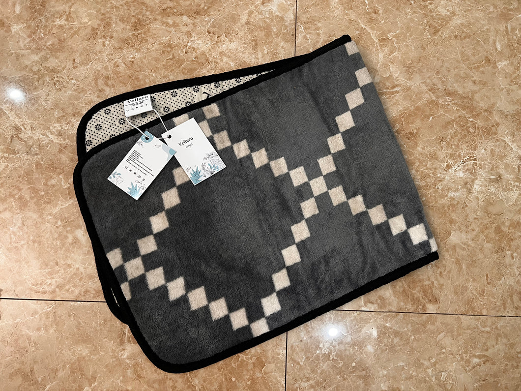 Vellaro carpet, Scandinavian simple modern black and white short pile carpet, suitable for kitchen living room bathroom carpet, floating window mat bedroom bedside carpet