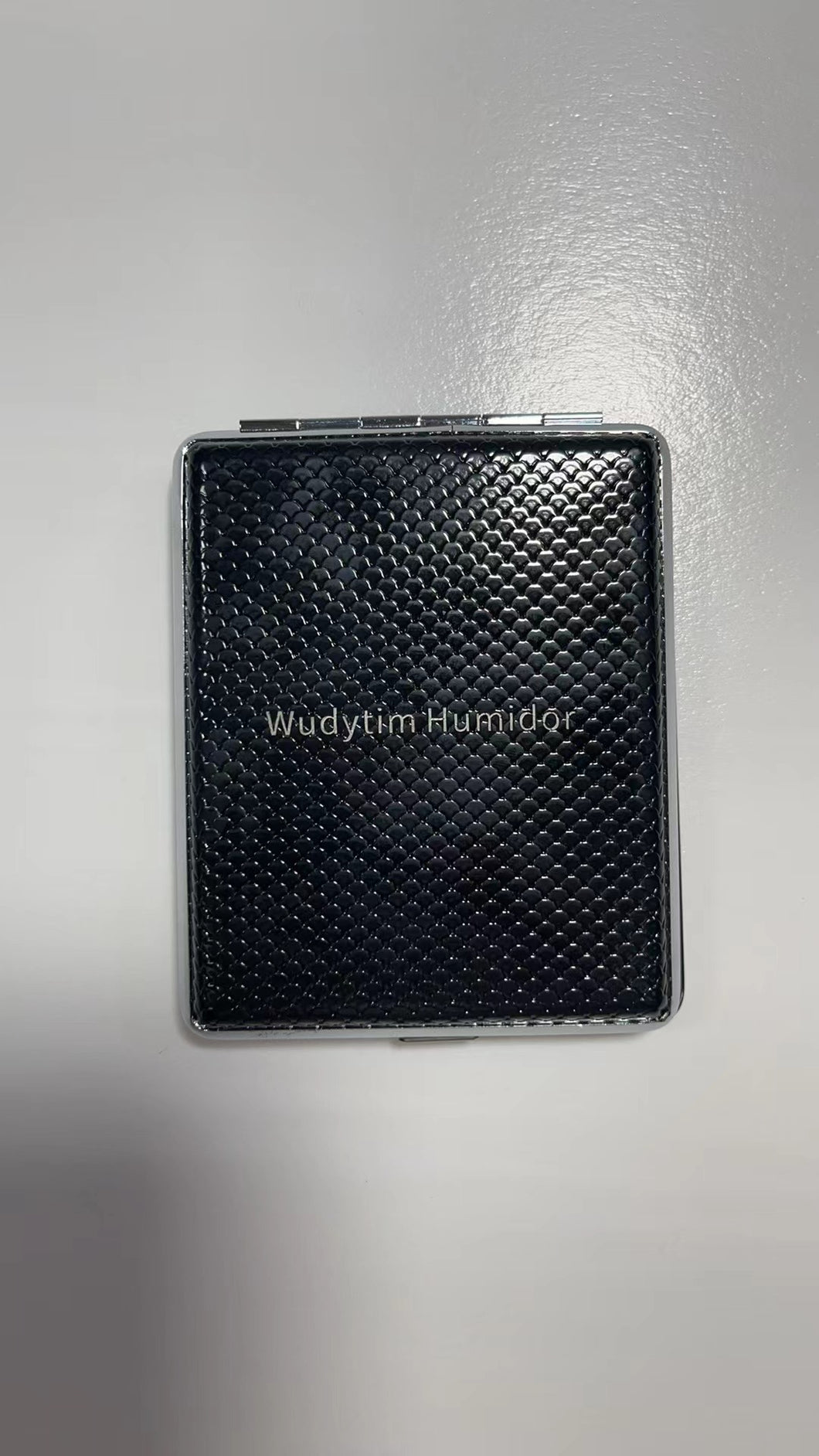 Wudytim Humidor Cuban Cigar Carrying Case, Cigar Humidor, Leather Cover Crocodile Pattern 3CM Cigar Cigar Cigar Holder for Traveling on Business