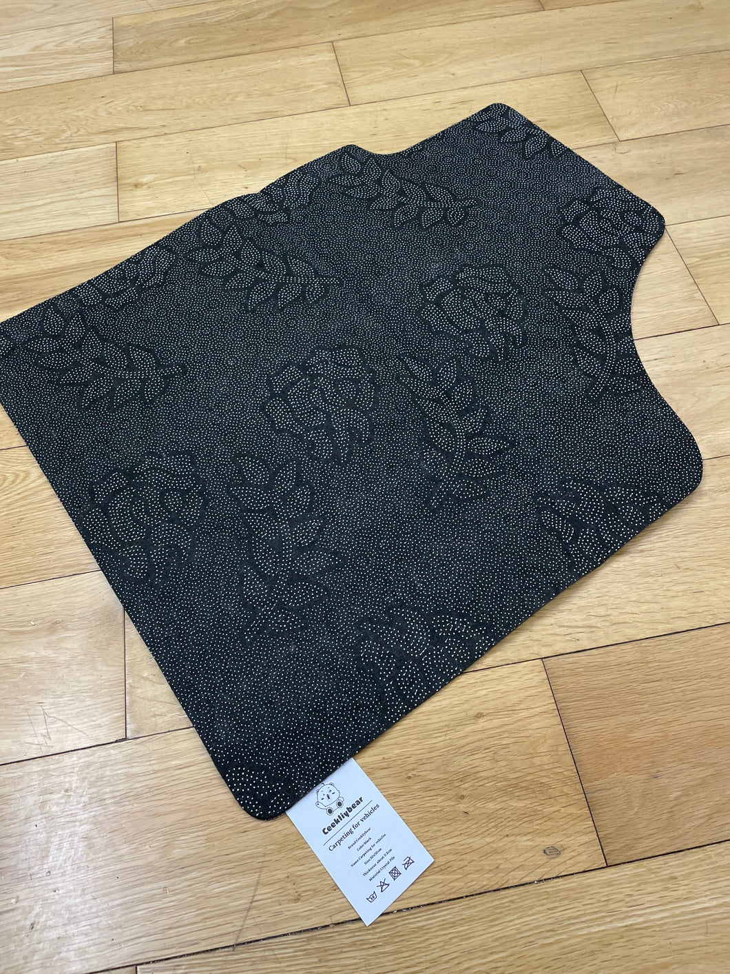 Ceekliybear car carpet, Carpeting for vehicles, main passenger rear carpet, universal model breathable non-slip car carpet