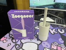 Load image into Gallery viewer, Zoegneer Sticky Hair Roller, Roller Hair Curl Clothes Dip Roller Brush, Removable Sticky Paper Roller, Bed De-Frizzing Brush
