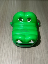 Load image into Gallery viewer, WOWELLO crocodile toys, biting and biting fingers crocodile children&#39;s educational toys, sound and light soft rubber does not hurt the hands of toys, decompression artifacts
