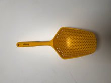Load image into Gallery viewer, Portrpe strainer spoon, water strainer spatula, funnel spoon, pasta scoop, cooking strainer, funnel scoop, strainer spoon, dense mesh pasta spatula

