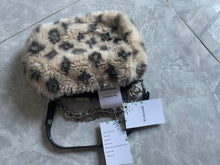 Load image into Gallery viewer, Wolizandi Plush Cute Shoulder Crossbody Bag, Tote and Crossbody Bags, Leopard Print Fashion Bags
