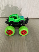 Load image into Gallery viewer, WOWELLO inertia boomerang buggy, children&#39;s toys car, four-wheel drive deformation booster toy car
