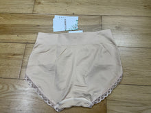 Load image into Gallery viewer, FUREBUCCI women&#39;s underpants cotton graphene antibacterial trunks
