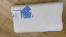 Load and play video in Gallery viewer, Sladjana pillow, adult pillow, single neck cotton pillow
