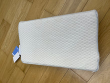 Load image into Gallery viewer, Sladjana pillow, adult pillow, single neck cotton pillow
